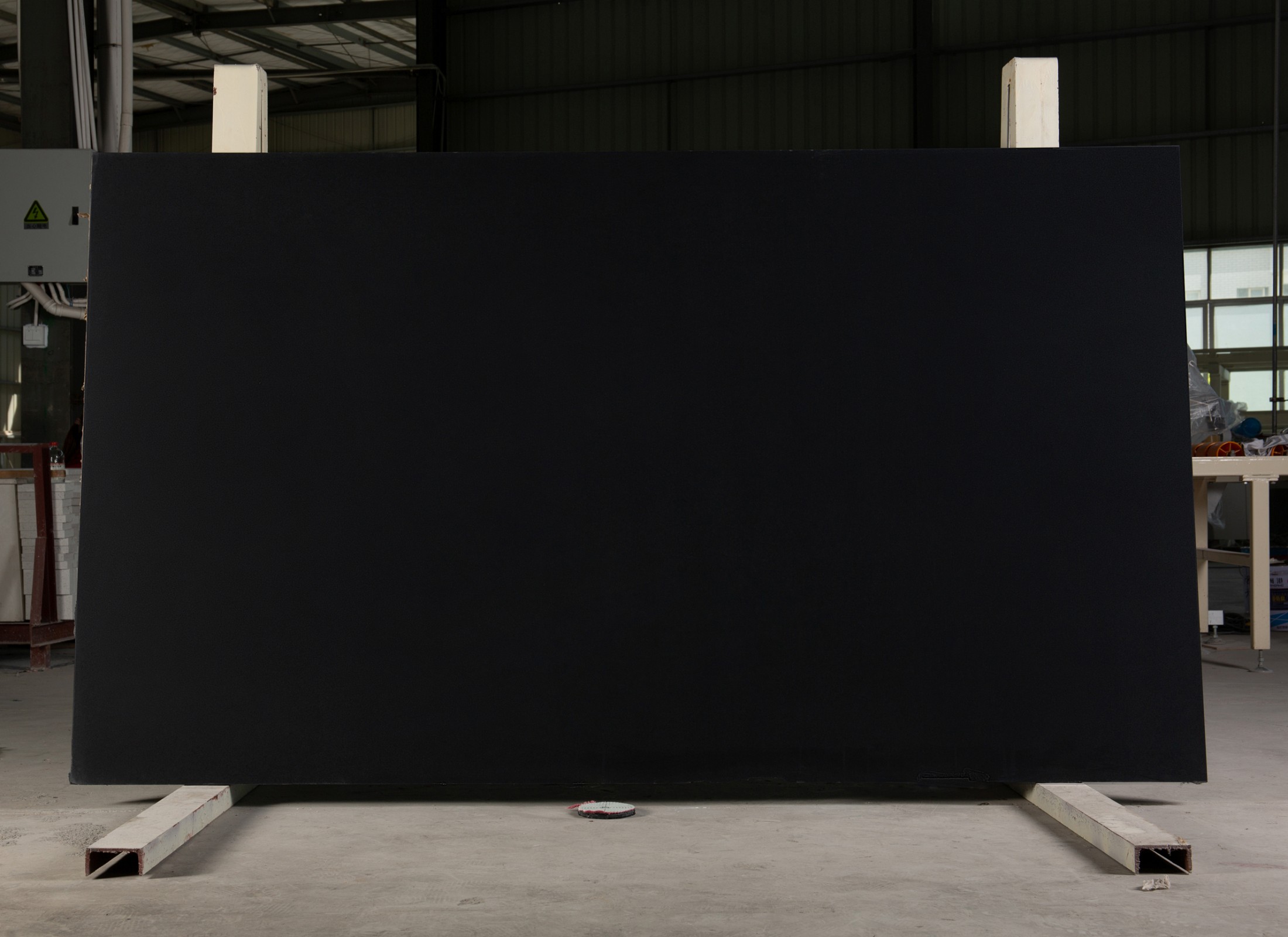 P9001 Astro Black 