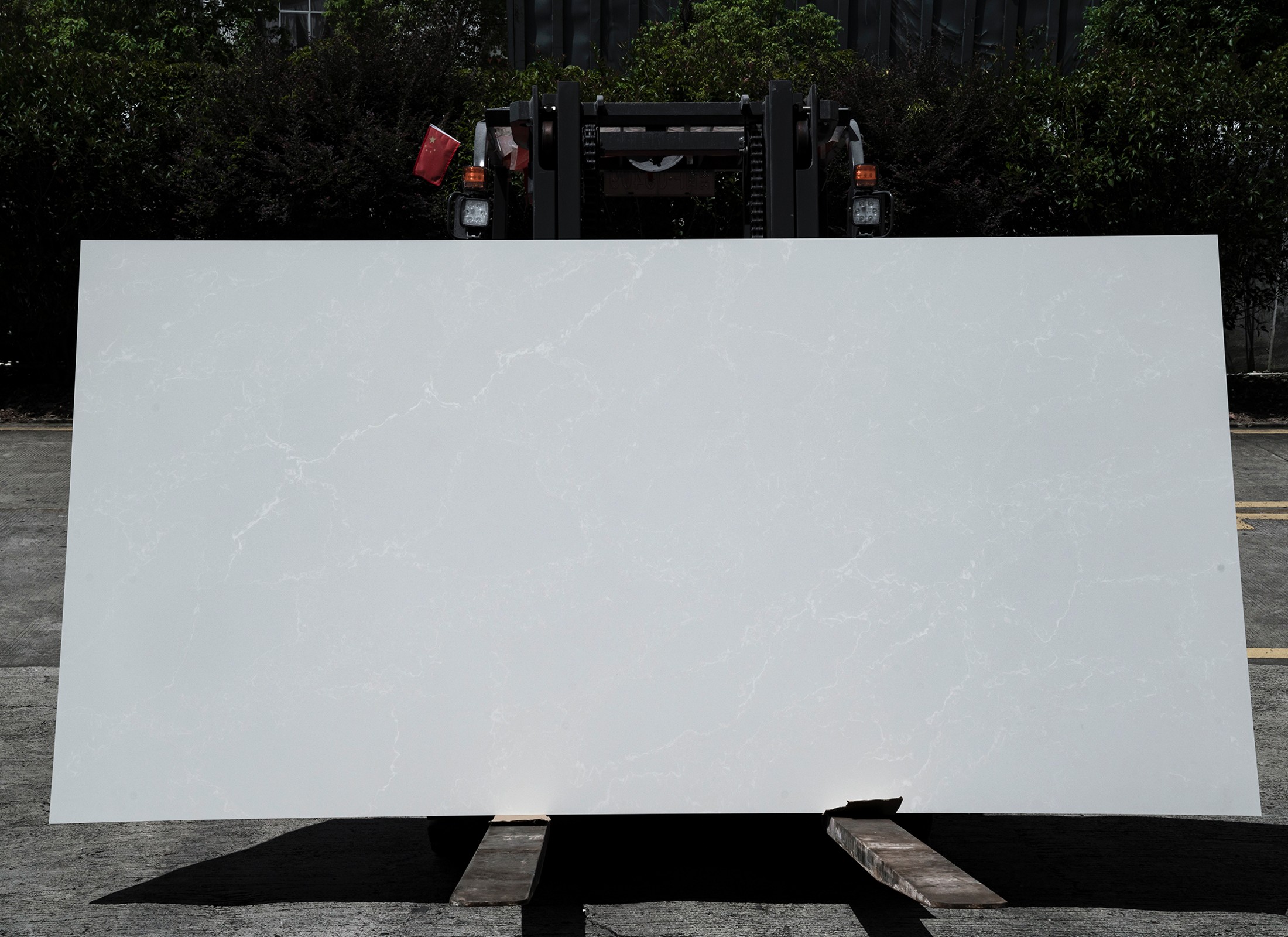 V1116  Glacier Grey